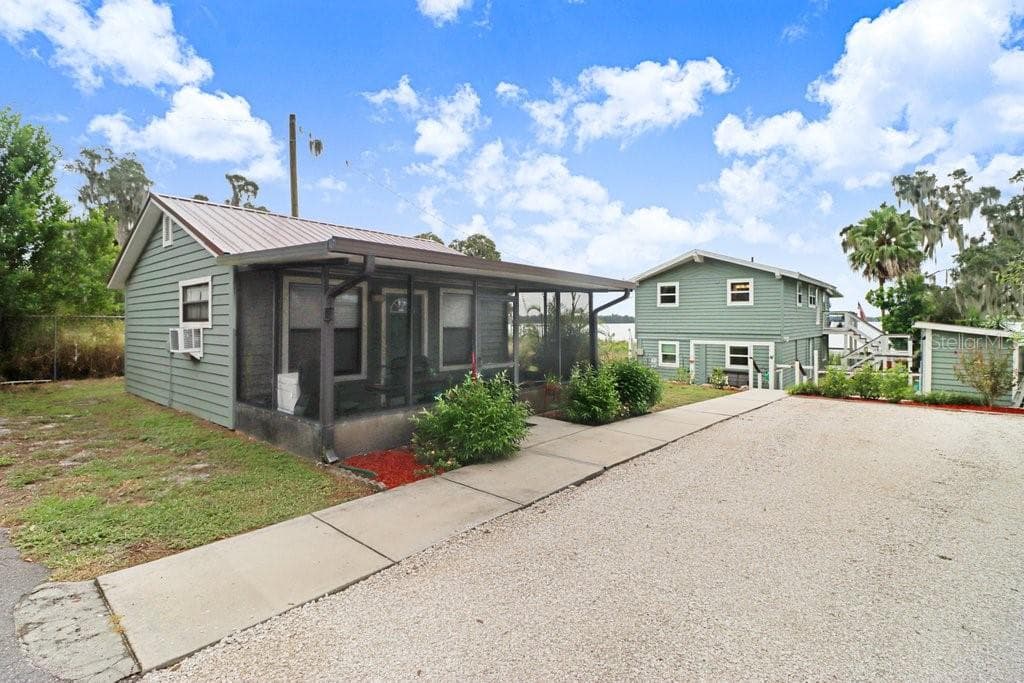 1Bedroom 1 Bathroom Cottage/ADU for multi generational or income potential - 11337 KNIGHTS GRIFFIN RD, THONOTOSASSA