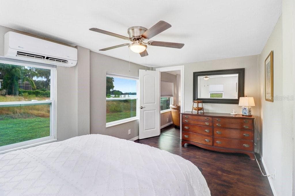 Primary Bedroom - 11337 KNIGHTS GRIFFIN RD, THONOTOSASSA