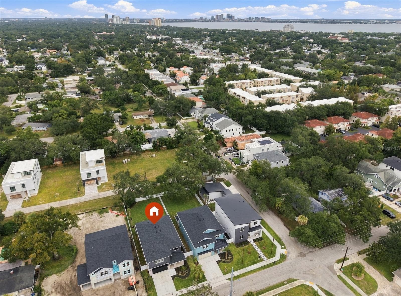 Single Family Residence at 3205 W WYOMING AVE, TAMPA, photo 61 of 64