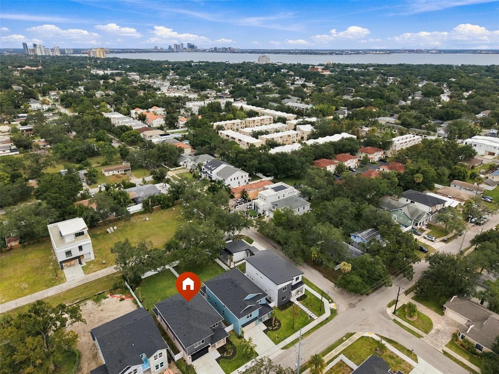 Single Family Residence at 3205 W WYOMING AVE, TAMPA, photo 62 of 64