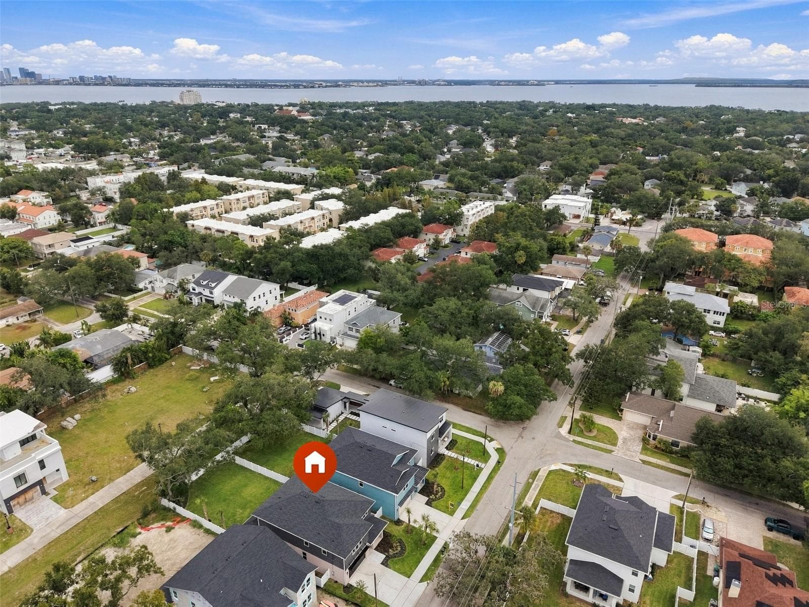 Single Family Residence at 3205 W WYOMING AVE, TAMPA, photo 63 of 64