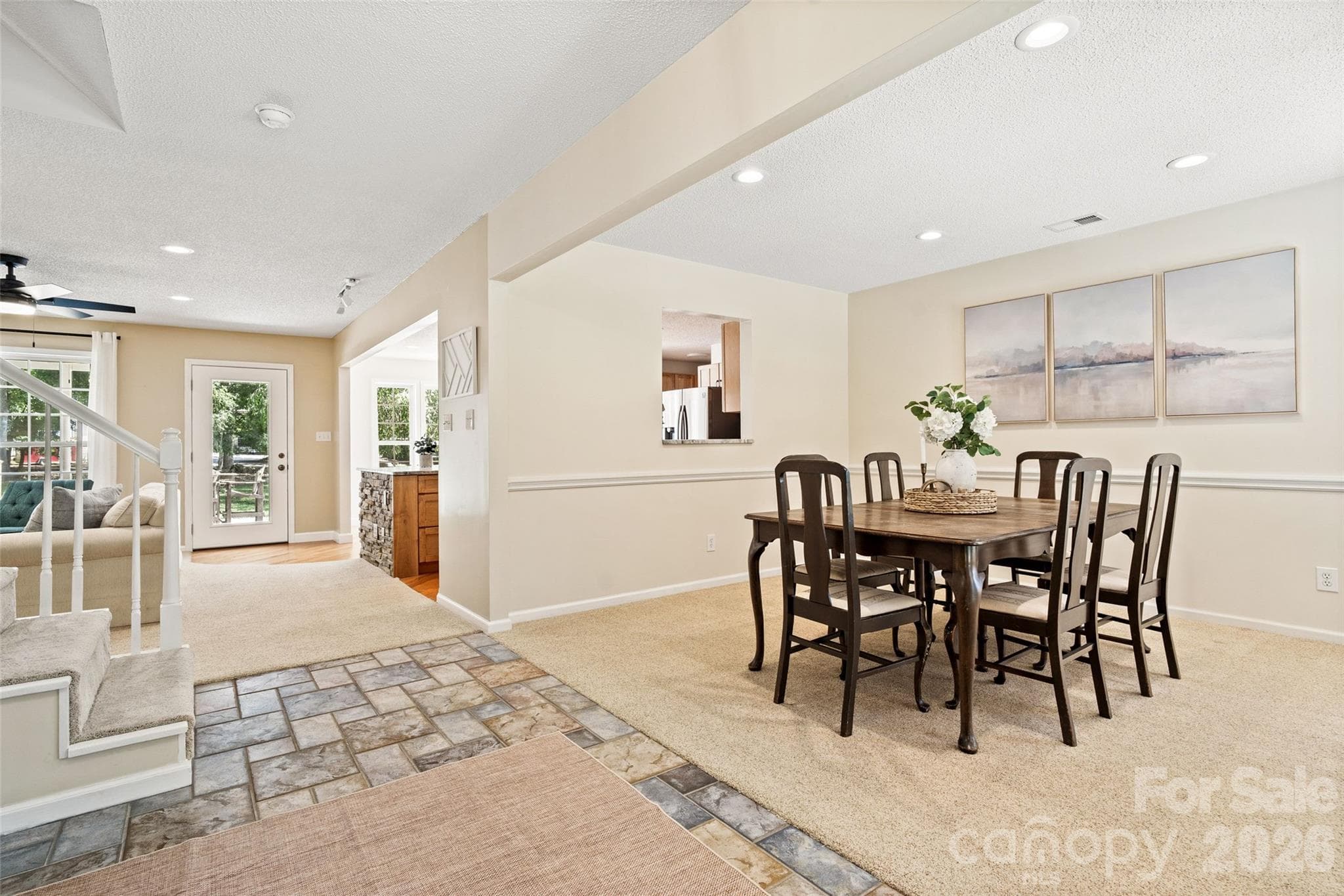 Dining Room - 996 Beamguard Road, Clover