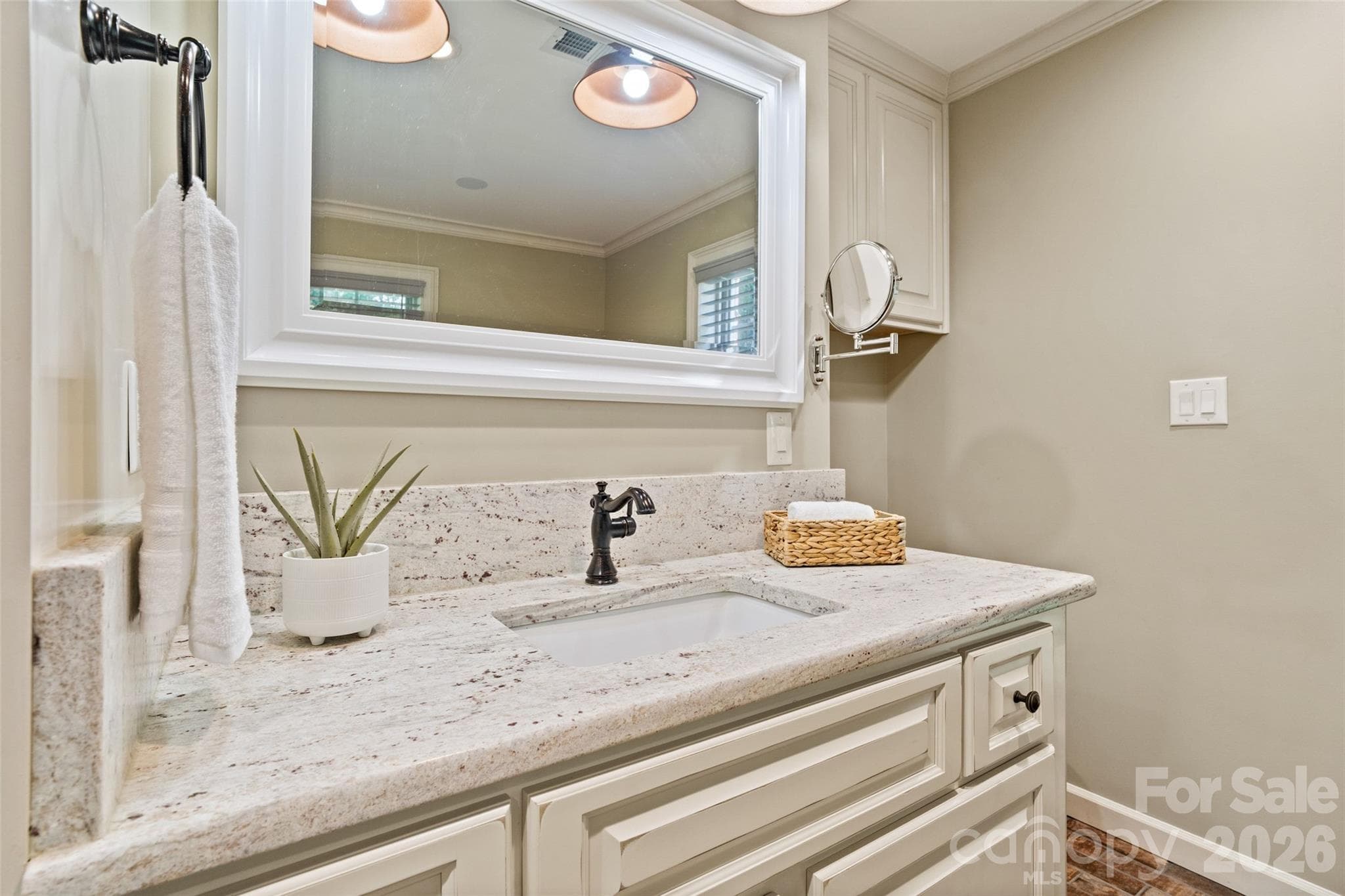 Primary Bathroom - 996 Beamguard Road, Clover