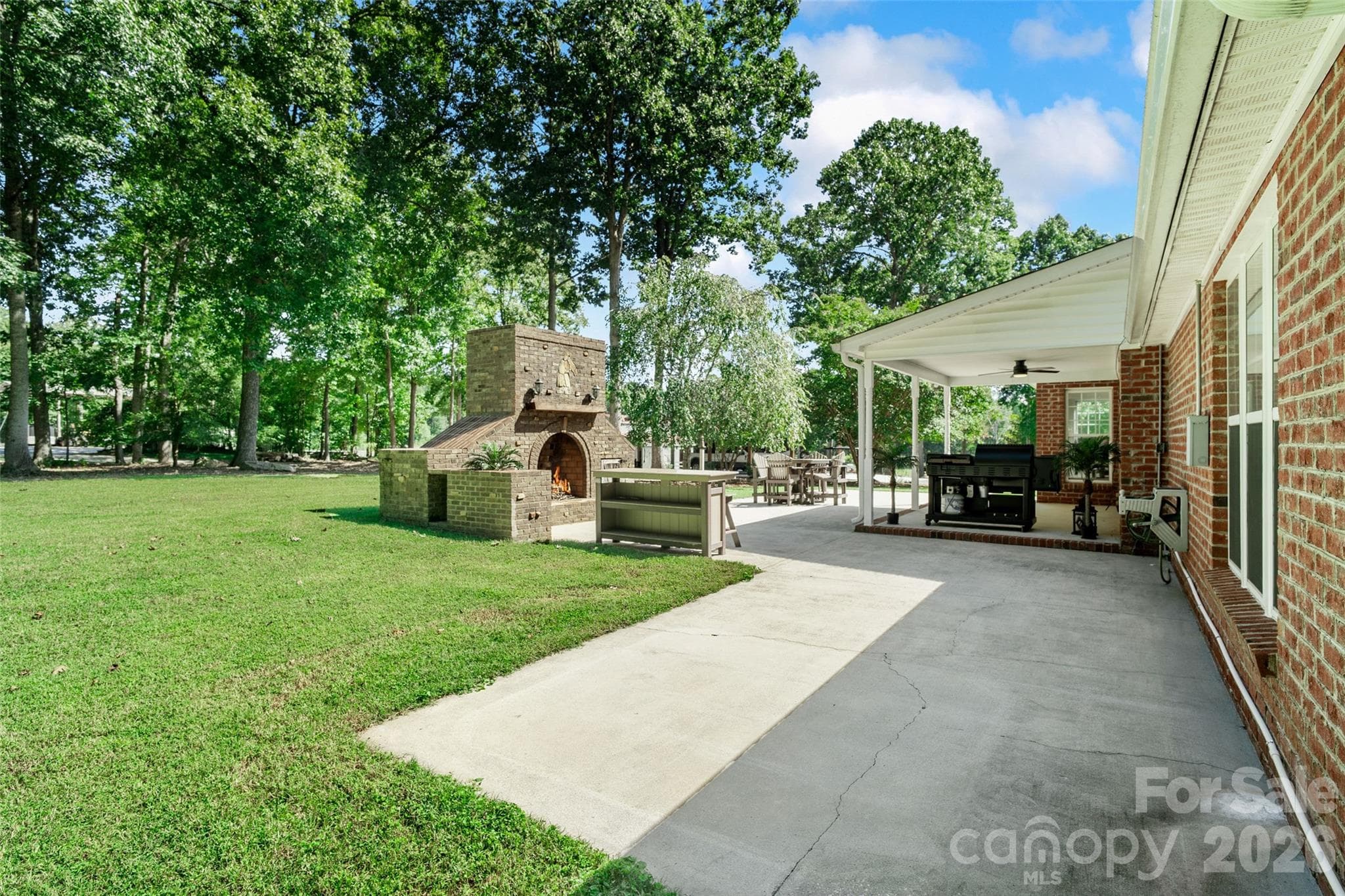 Backyard patio - 996 Beamguard Road, Clover