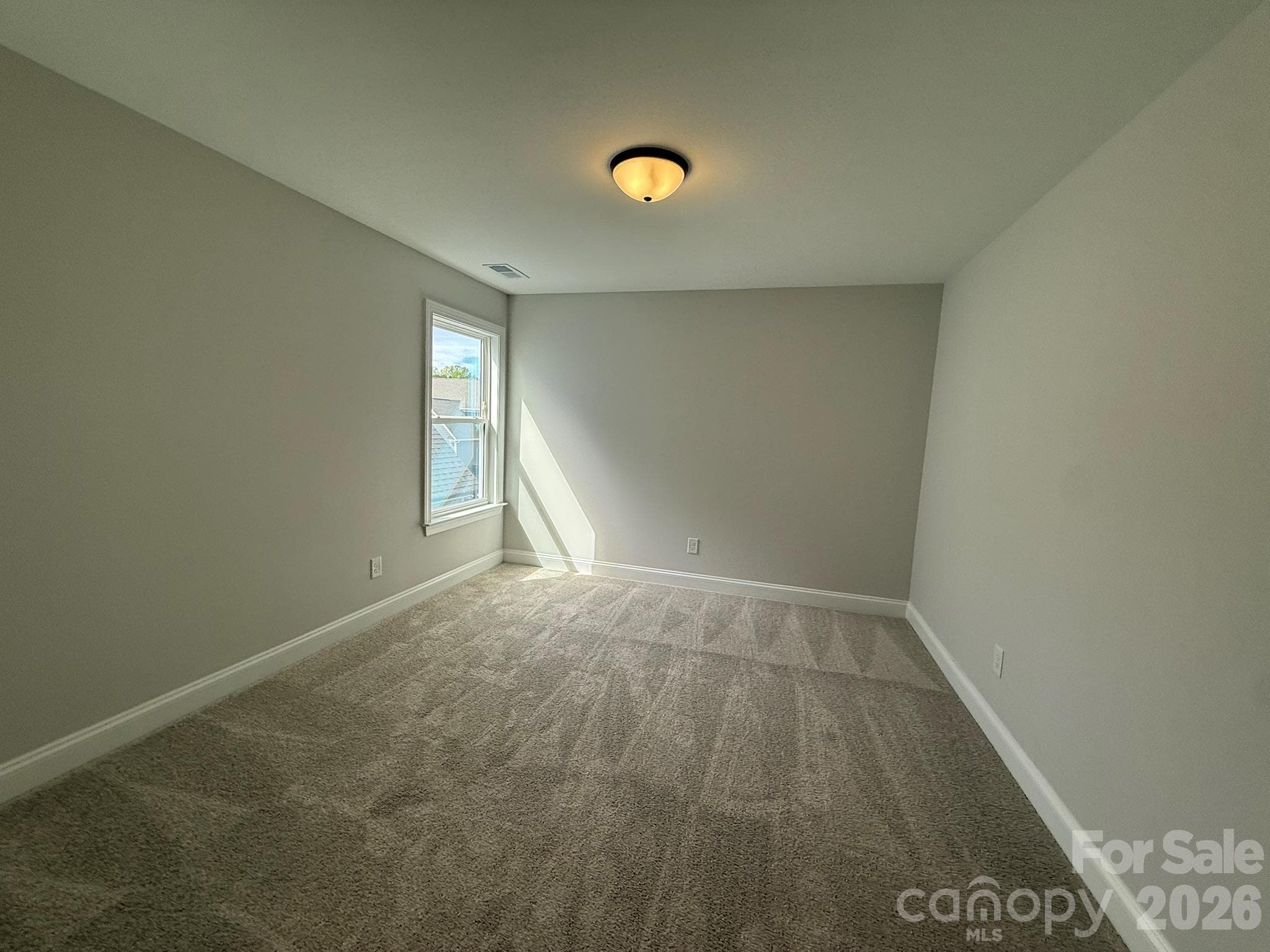 upper level bedroom - Stanley