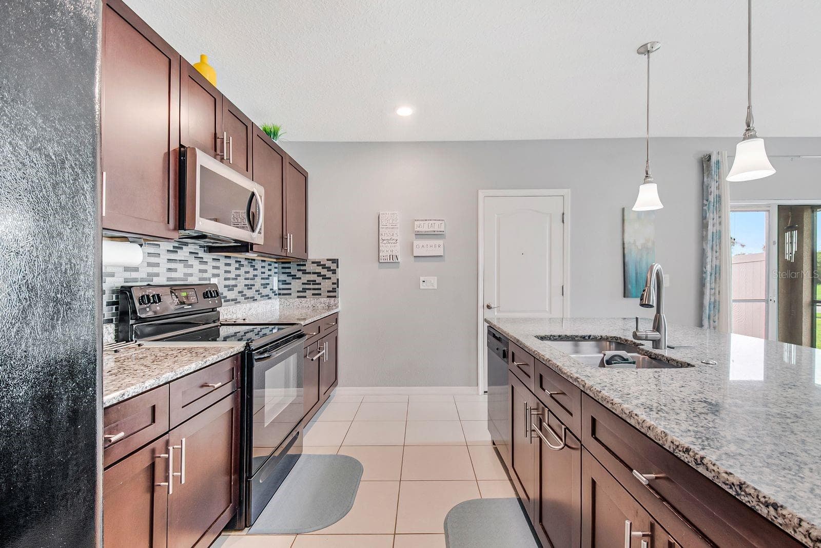 Townhouse at 4800 RIVERWALK DR, ST CLOUD, photo 13 of 45