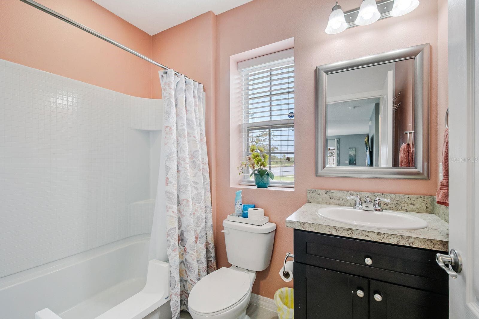 Guest Bathroom - 4800 RIVERWALK DR, ST CLOUD