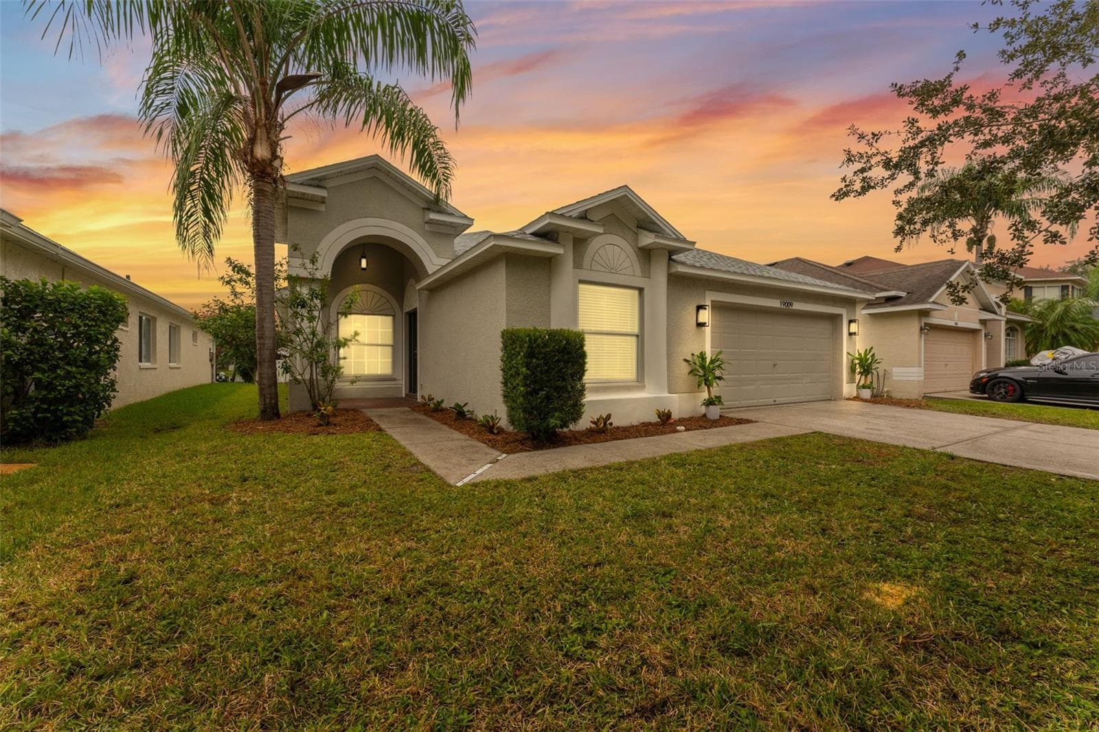 19009 FISHERMANS BEND DR