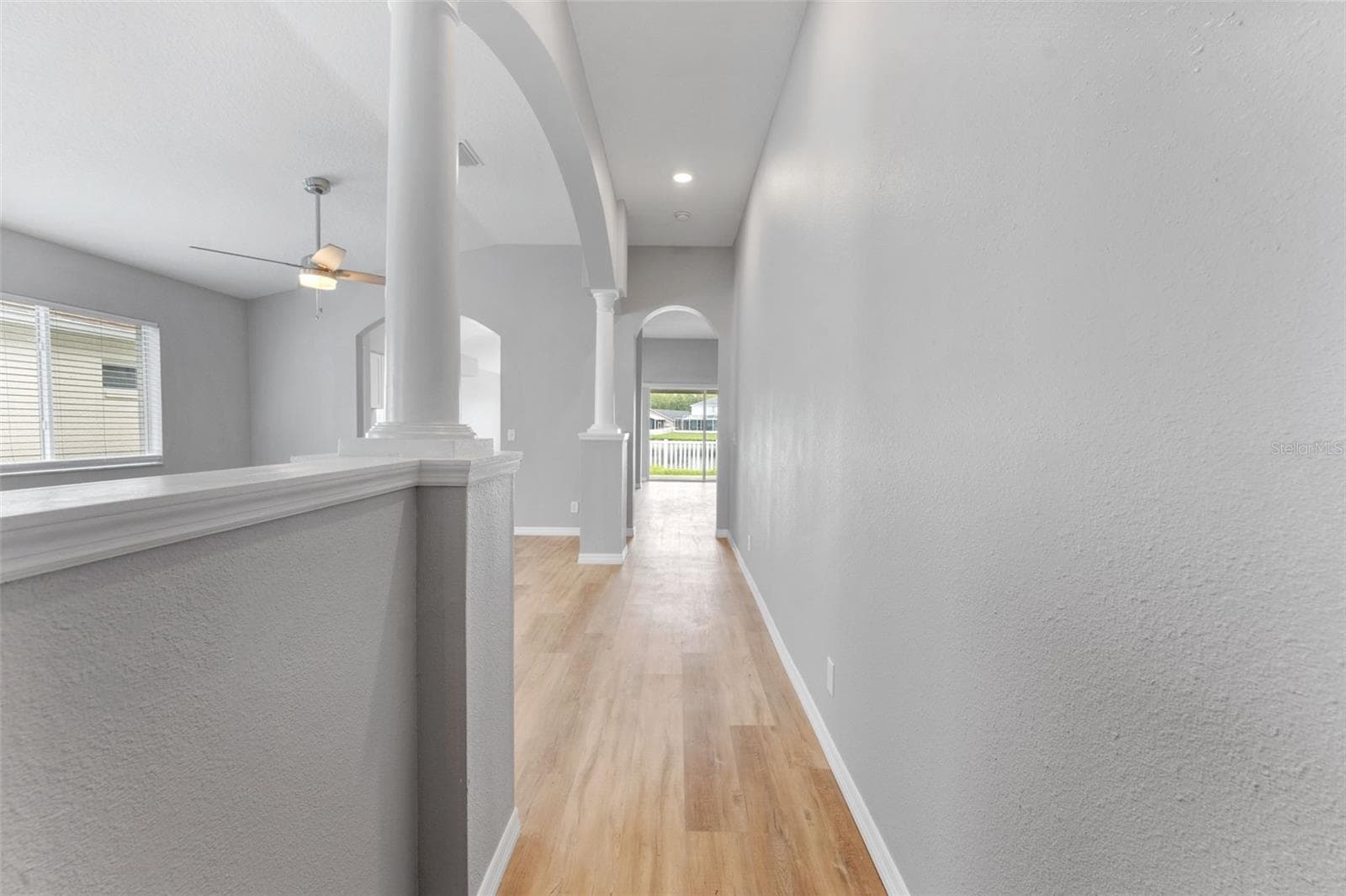 Single Family Residence at 19009 FISHERMANS BEND DR, LUTZ, photo 7 of 56