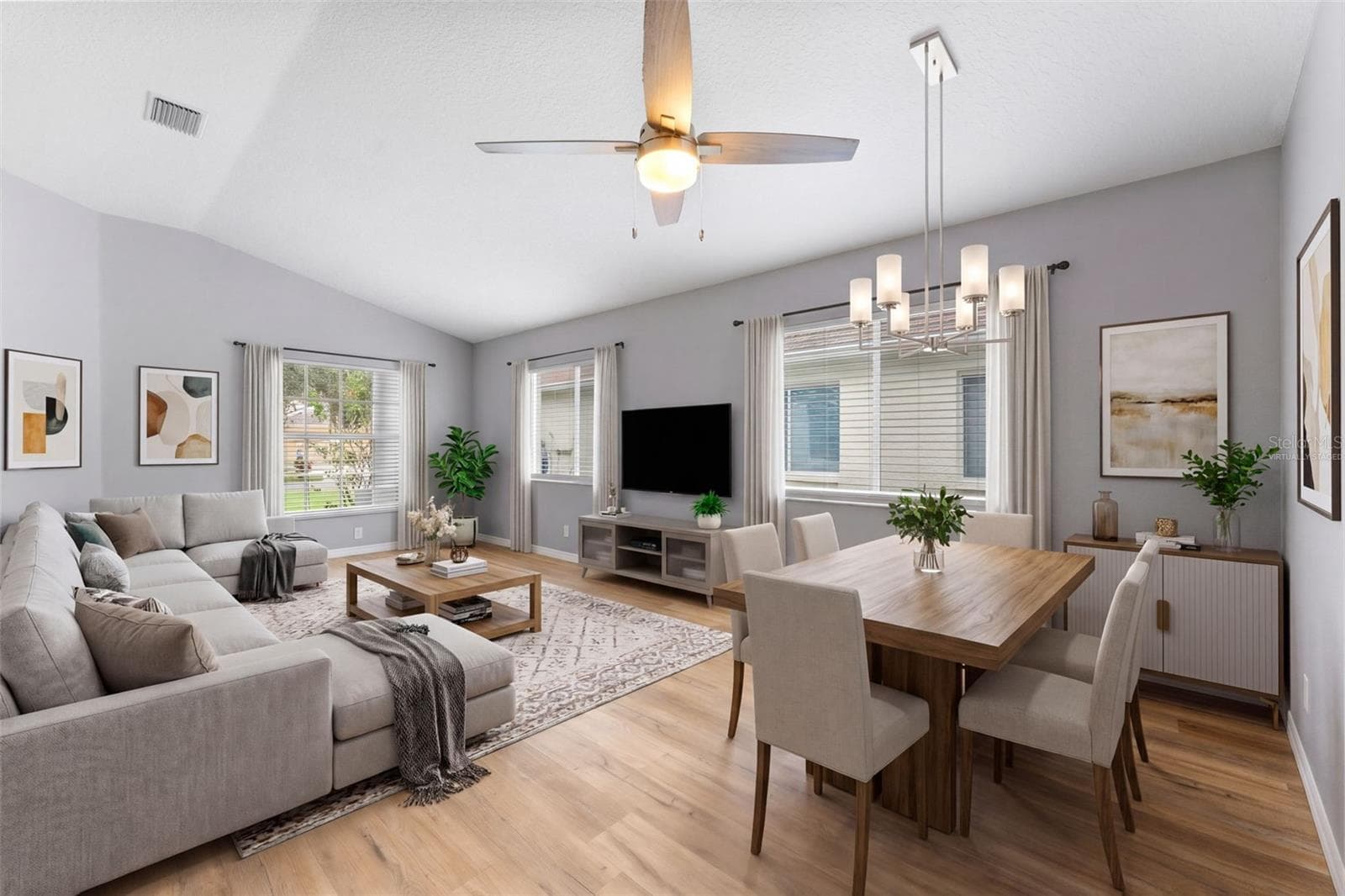 *Virtually Staged* - 19009 FISHERMANS BEND DR, LUTZ