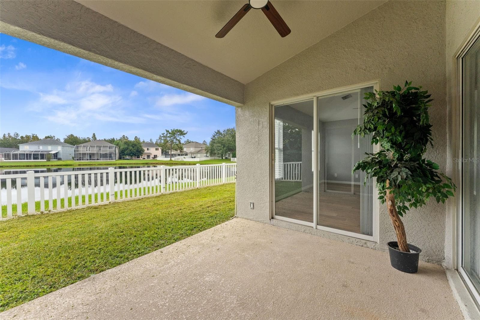 Single Family Residence at 19009 FISHERMANS BEND DR, LUTZ, photo 43 of 56