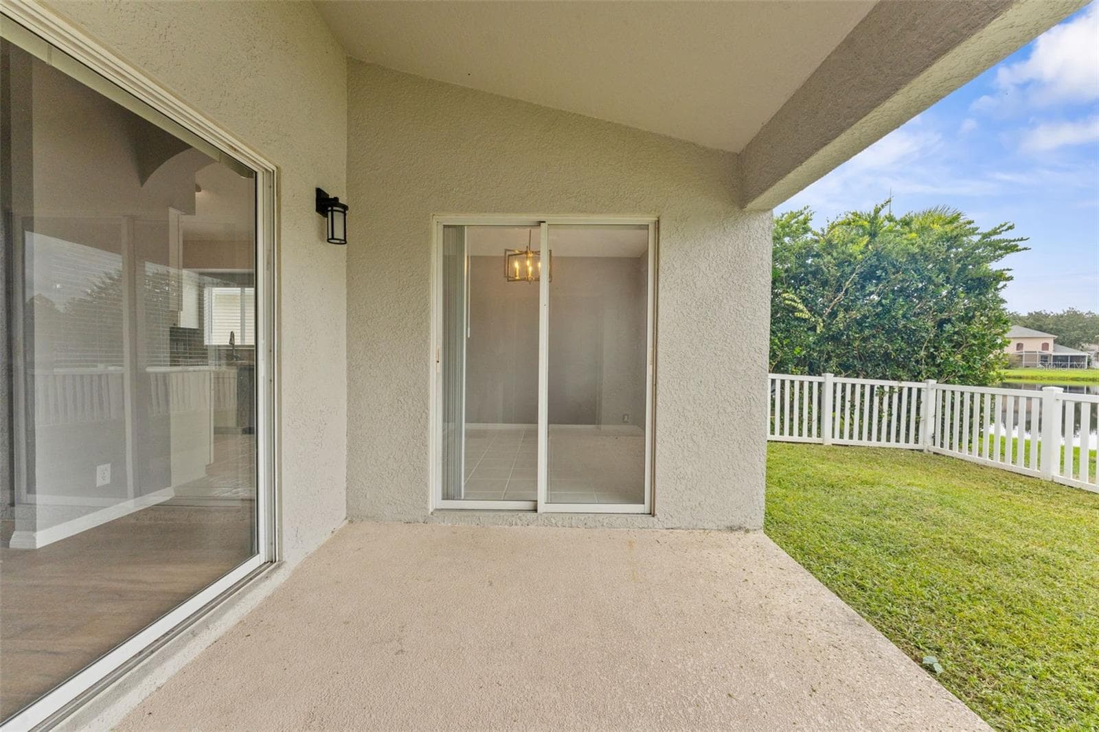 Single Family Residence at 19009 FISHERMANS BEND DR, LUTZ, photo 44 of 56