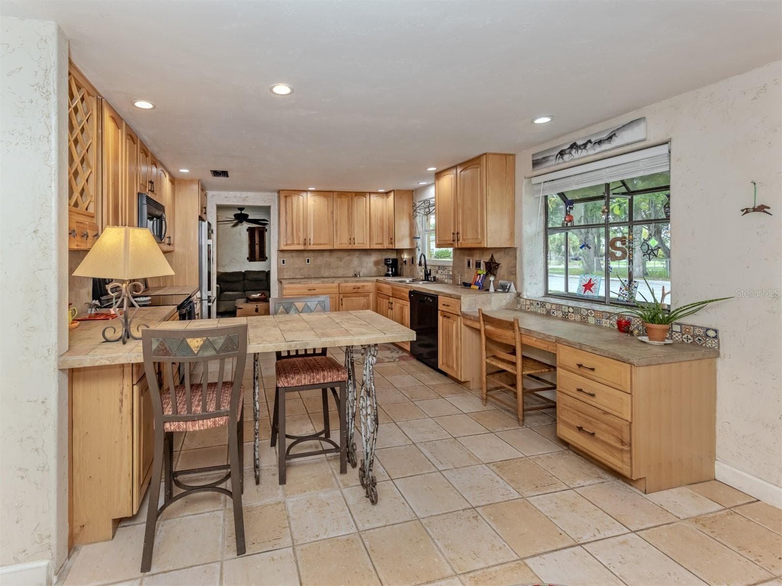 Single Family Residence at 990 FLORENCE ST, NOKOMIS, photo 5 of 54