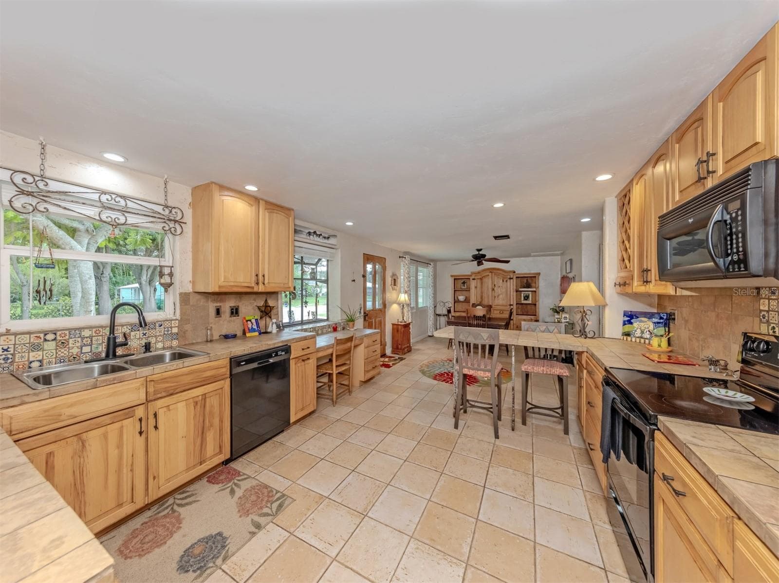 Single Family Residence at 990 FLORENCE ST, NOKOMIS, photo 9 of 54