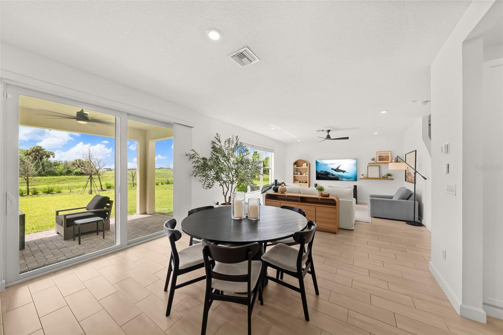 Single Family Residence at 660 VERIDIAN CIR NW, PALM BAY, photo 11 of 56