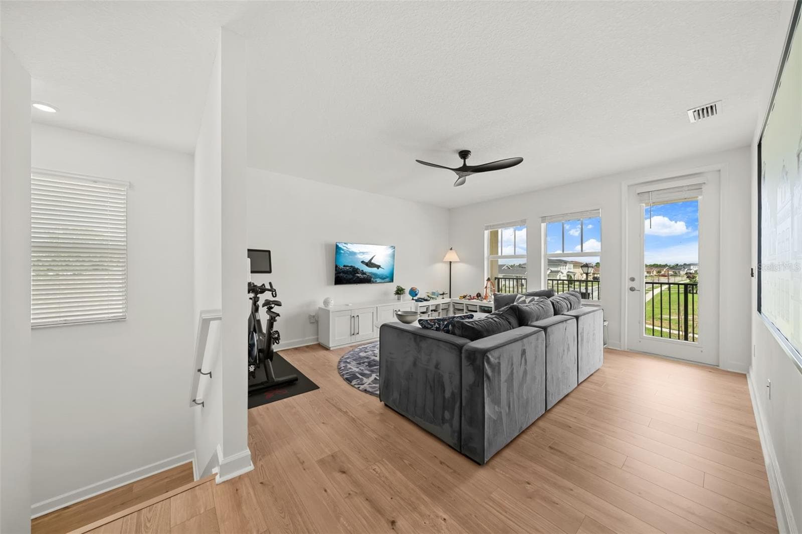 Single Family Residence at 660 VERIDIAN CIR NW, PALM BAY, photo 34 of 56