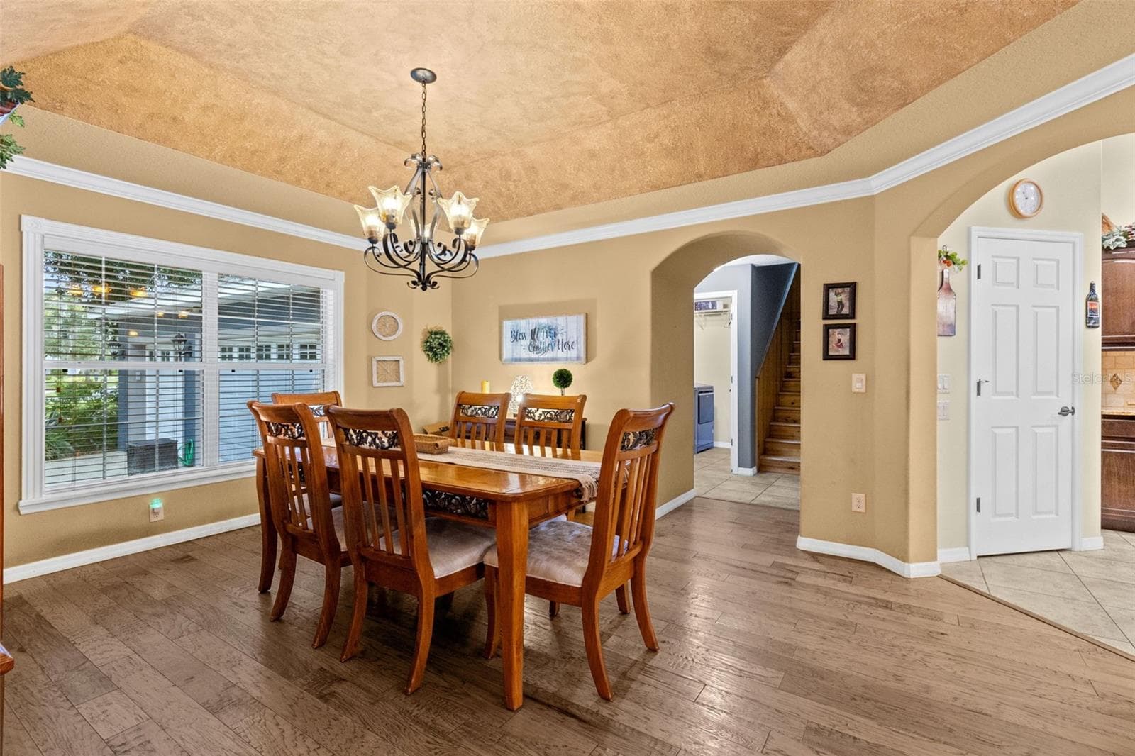 Single Family Residence at 1206 LAKESHORE DR, MOUNT DORA, photo 13 of 33