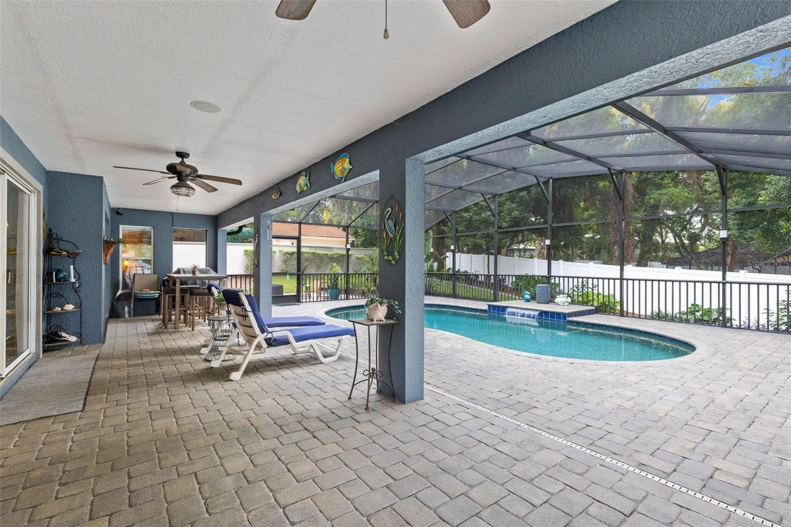 Single Family Residence at 1206 LAKESHORE DR, MOUNT DORA, photo 23 of 33