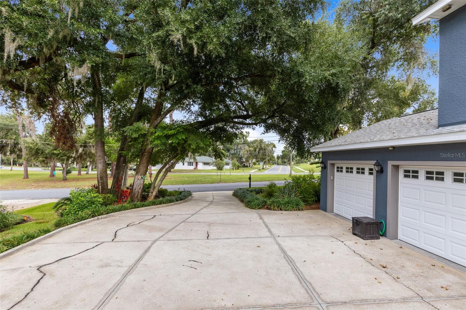 Single Family Residence at 1206 LAKESHORE DR, MOUNT DORA, photo 32 of 33