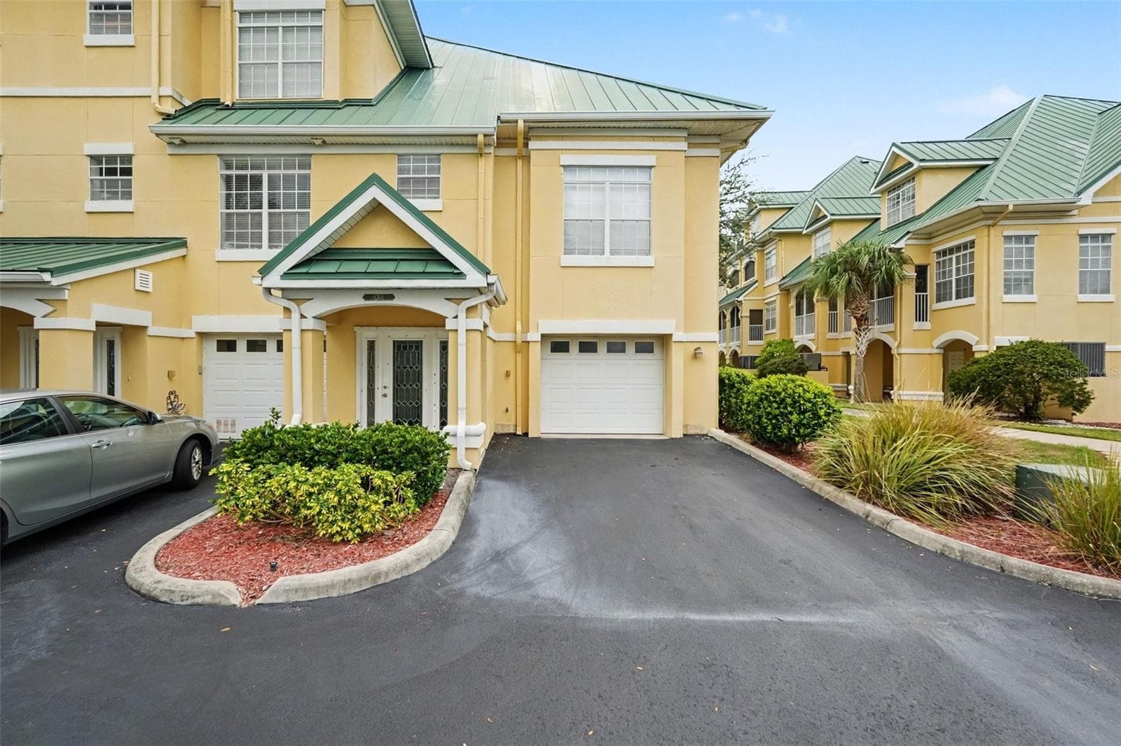 Townhouse at 6301 SUNSET BAY CIR, APOLLO BEACH, photo 4 of 18