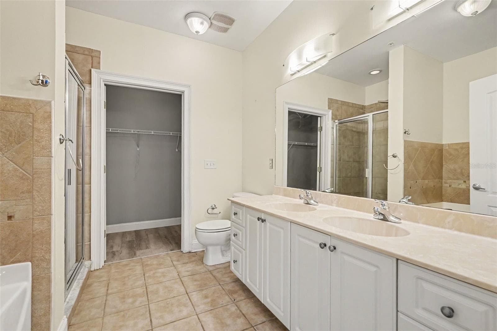 Townhouse at 6301 SUNSET BAY CIR, APOLLO BEACH, photo 15 of 18
