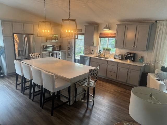 KITCHEN - BELLE ISLE