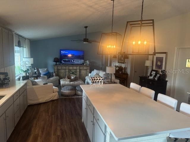 KITCHEN - BELLE ISLE