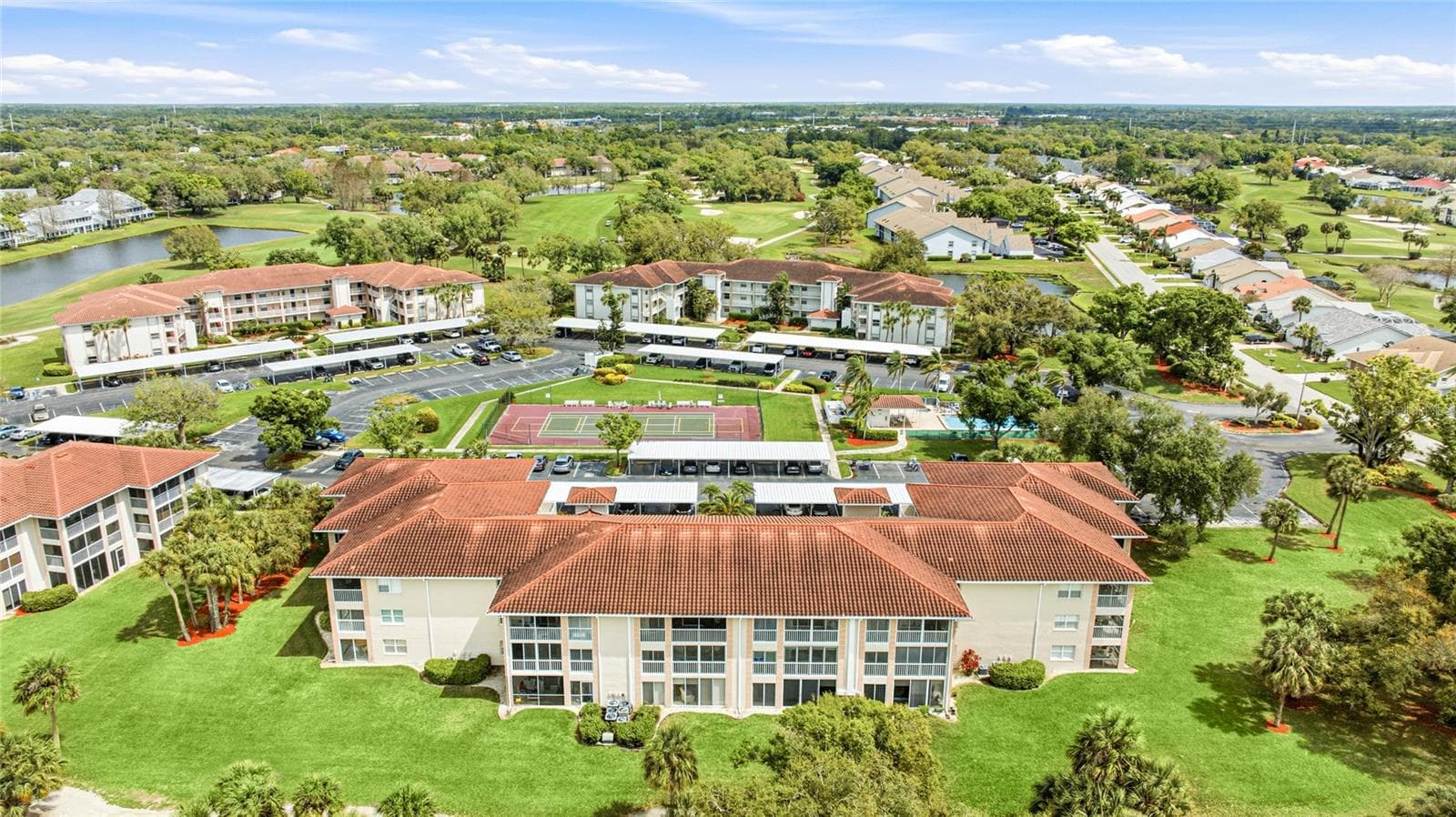 Condominium at 6501 STONE RIVER RD #302, BRADENTON, photo 3 of 41