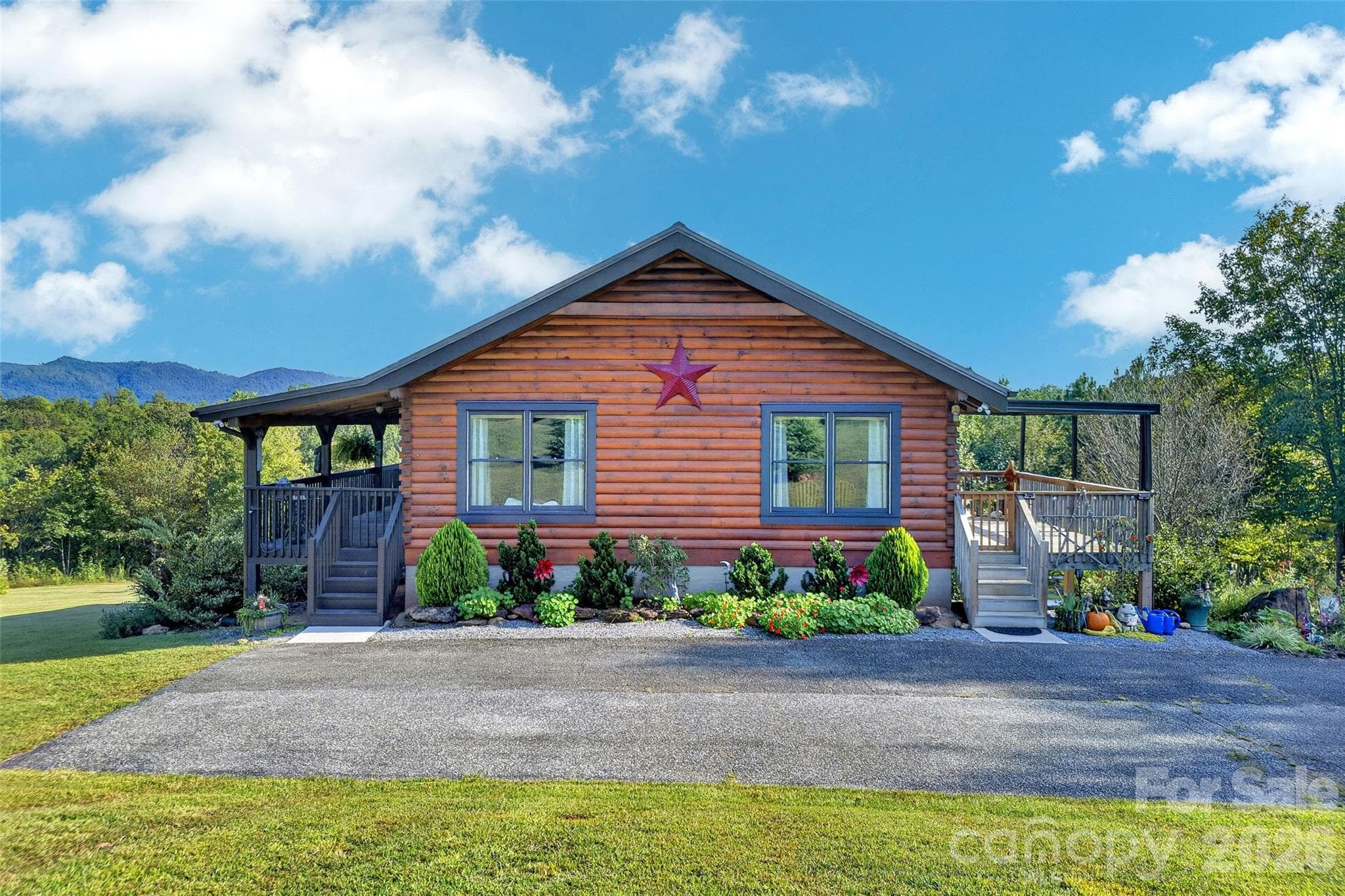 Single Family Residence at 242 Falling Creek Drive, Nebo, photo 3 of 51