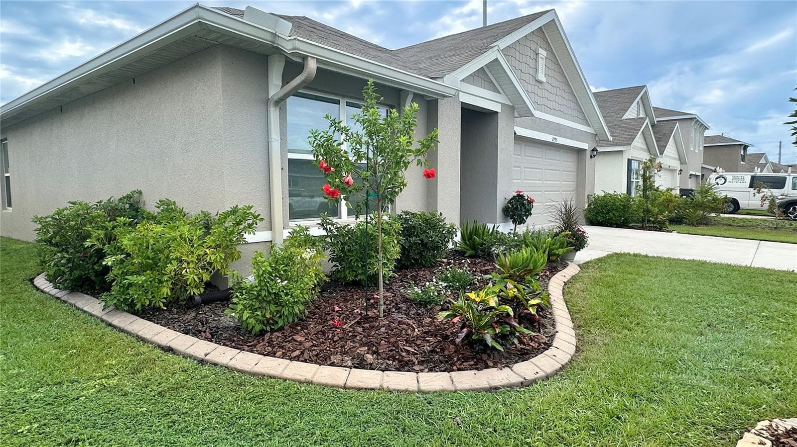 Upgraded Landscaping - 12293 MOUNTAIN ISLAND TRL, PARRISH