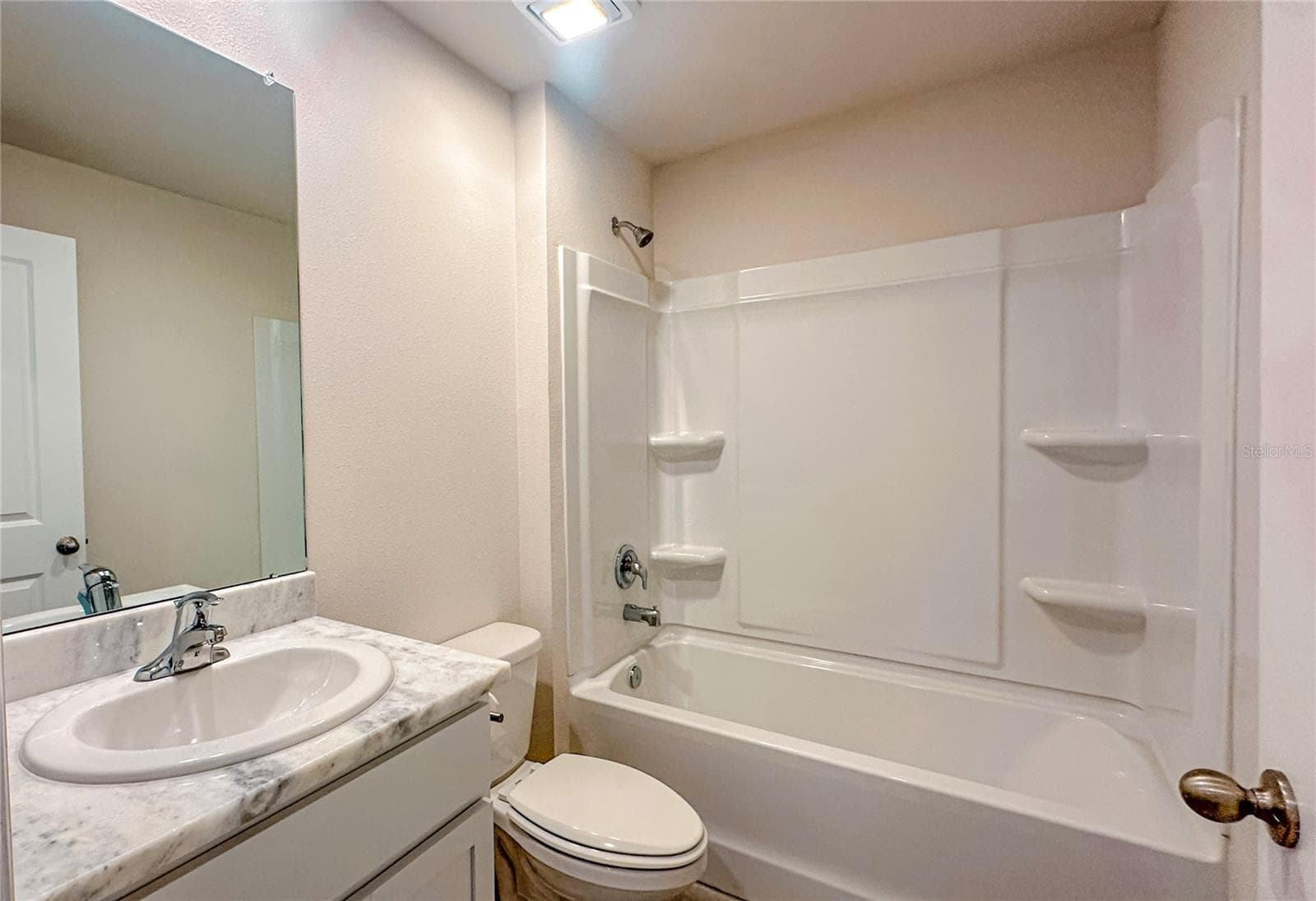 Guest Bath - 12293 MOUNTAIN ISLAND TRL, PARRISH