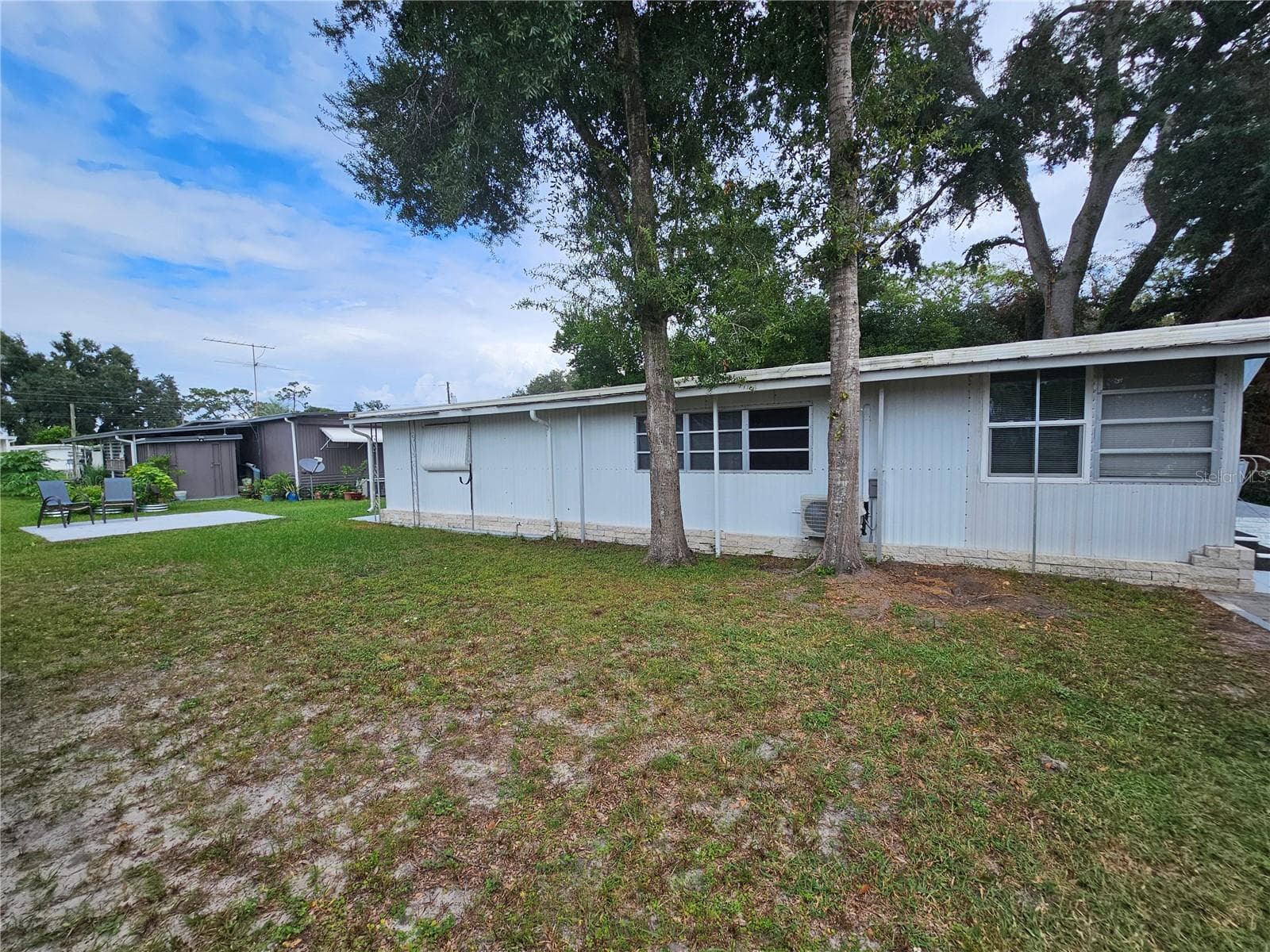 Mobile Home at 37433 HAMMOND DR, ZEPHYRHILLS, photo 5 of 29