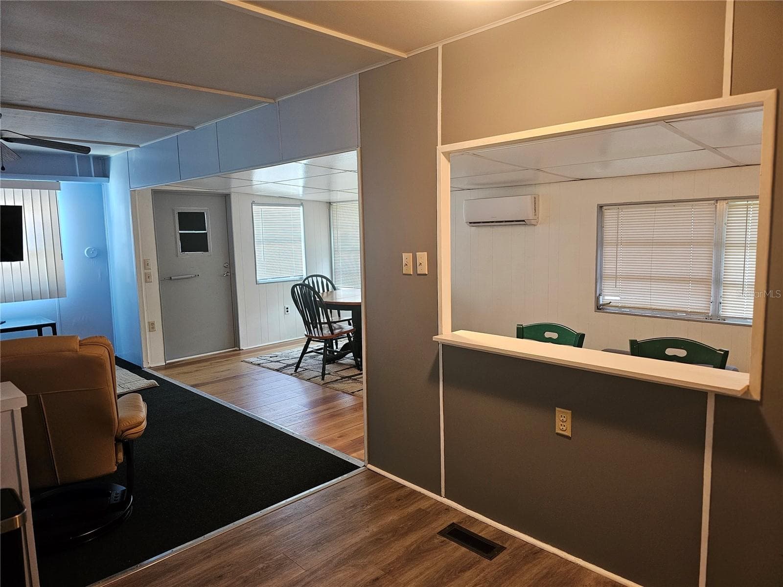 Mobile Home at 37433 HAMMOND DR, ZEPHYRHILLS, photo 15 of 29