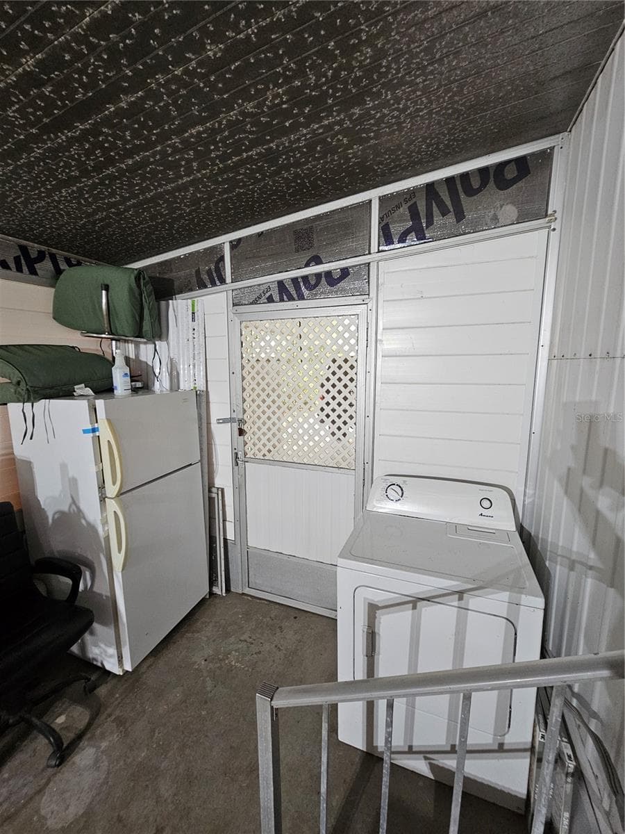 Mobile Home at 37433 HAMMOND DR, ZEPHYRHILLS, photo 22 of 29