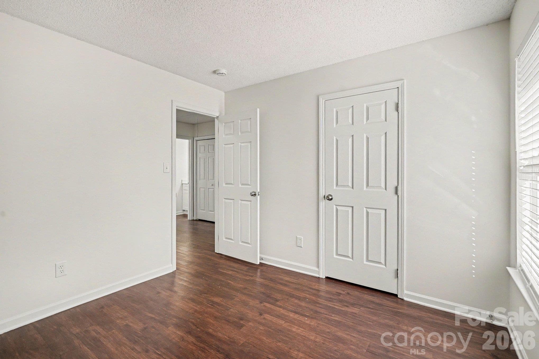 Single Family Residence at 4609 Avalon Forest Lane, Charlotte, photo 16 of 22