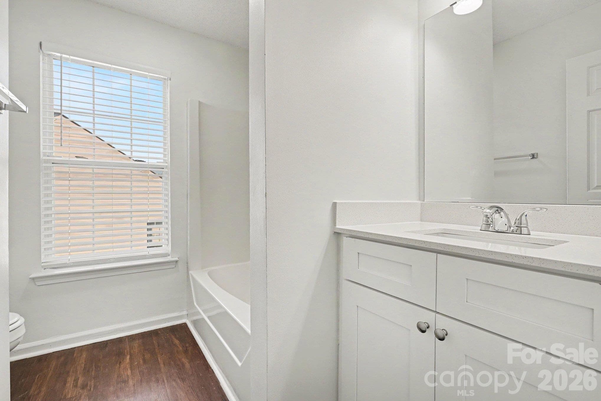 Single Family Residence at 4609 Avalon Forest Lane, Charlotte, photo 17 of 22