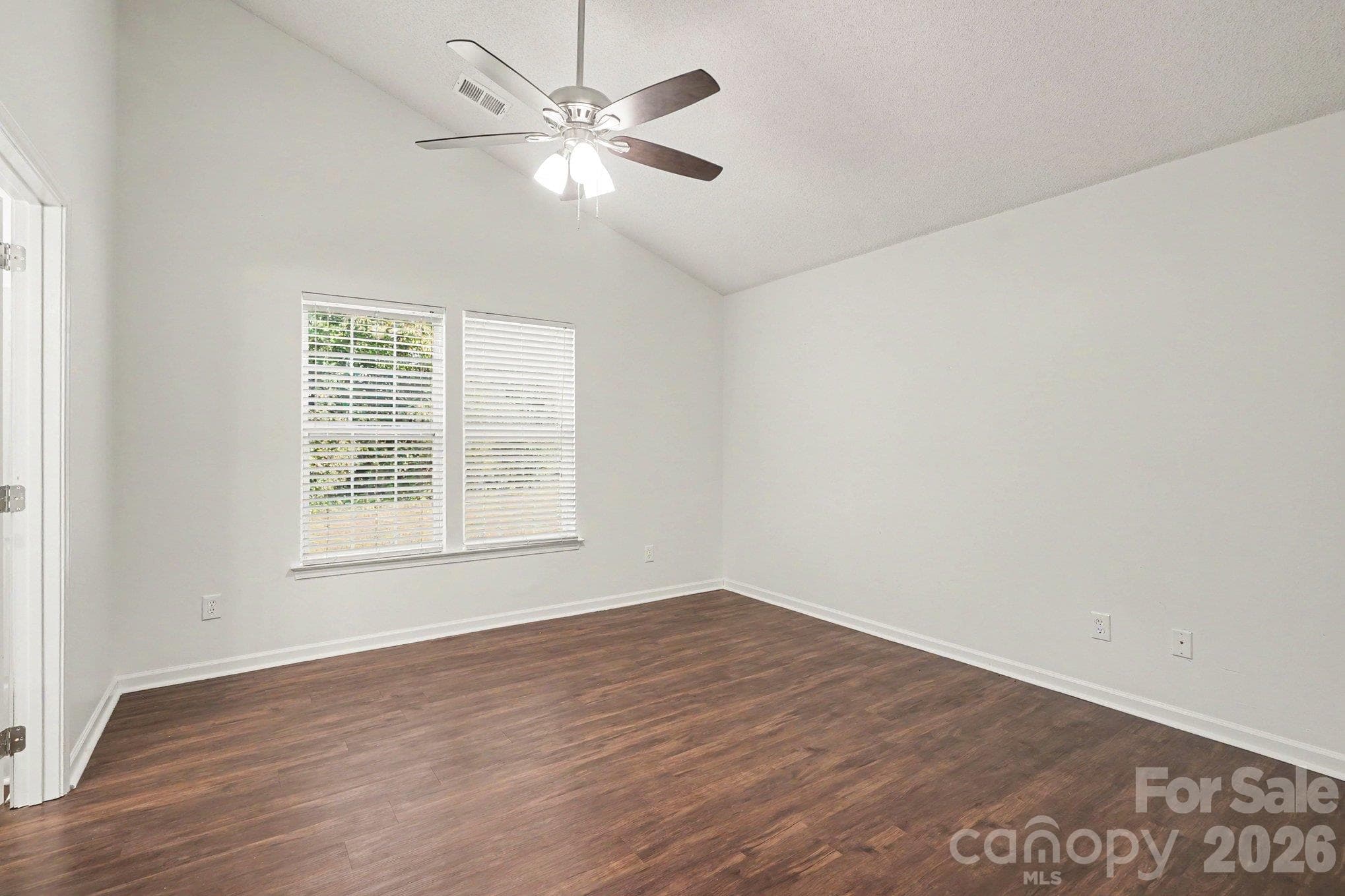 Single Family Residence at 4609 Avalon Forest Lane, Charlotte, photo 18 of 22