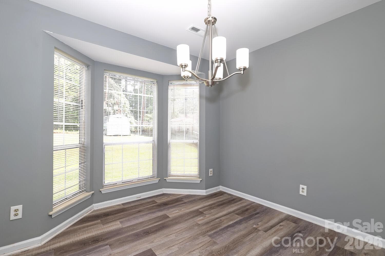Single Family Residence at 2600 Olde Whitehall Road, Charlotte, photo 17 of 43
