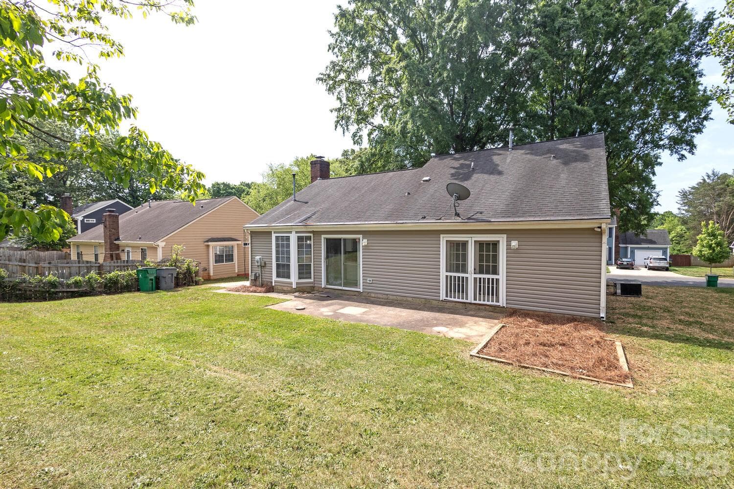 Single Family Residence at 2600 Olde Whitehall Road, Charlotte, photo 35 of 43