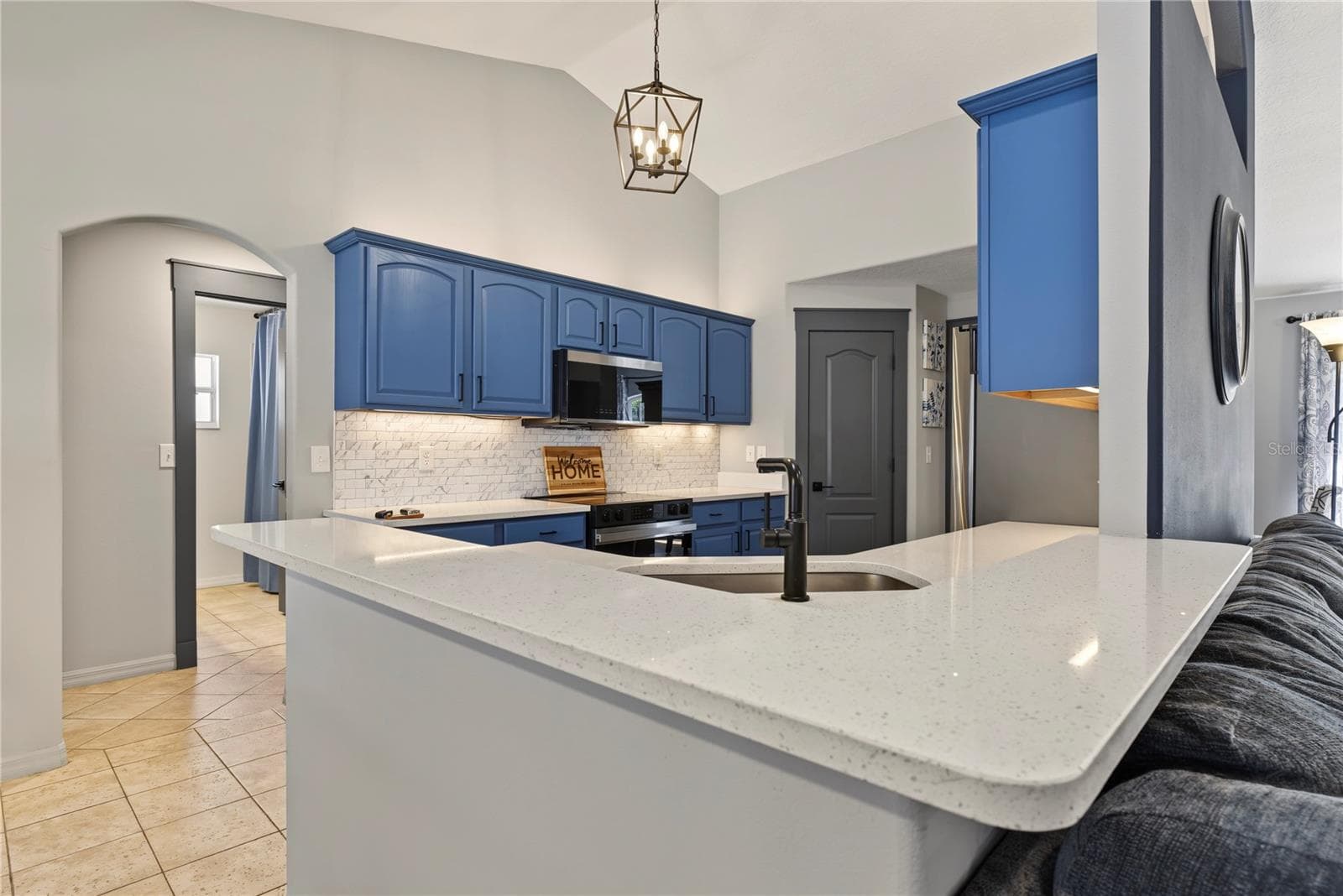 Single Family Residence at 10427 PLEASANT VIEW DR, LEESBURG, photo 14 of 35