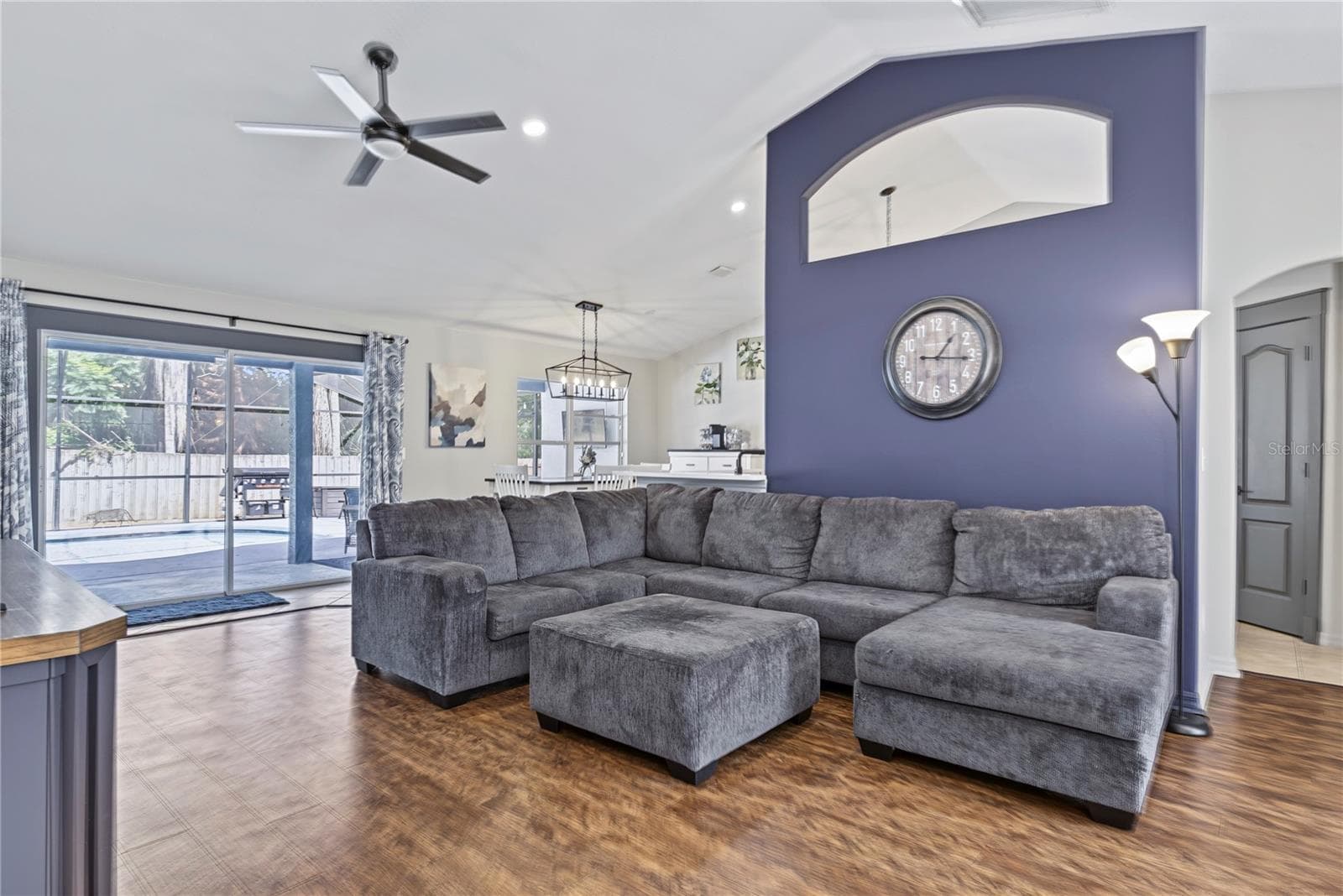 Single Family Residence at 10427 PLEASANT VIEW DR, LEESBURG, photo 18 of 35