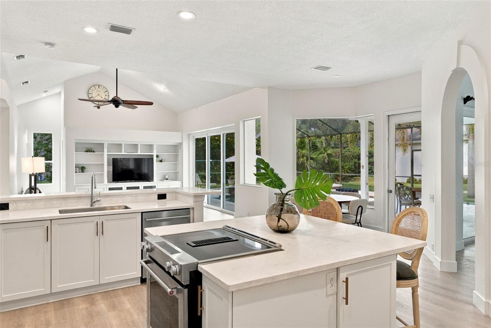 Single Family Residence at 3553 FLORIAN TER, PALM HARBOR, photo 4 of 87