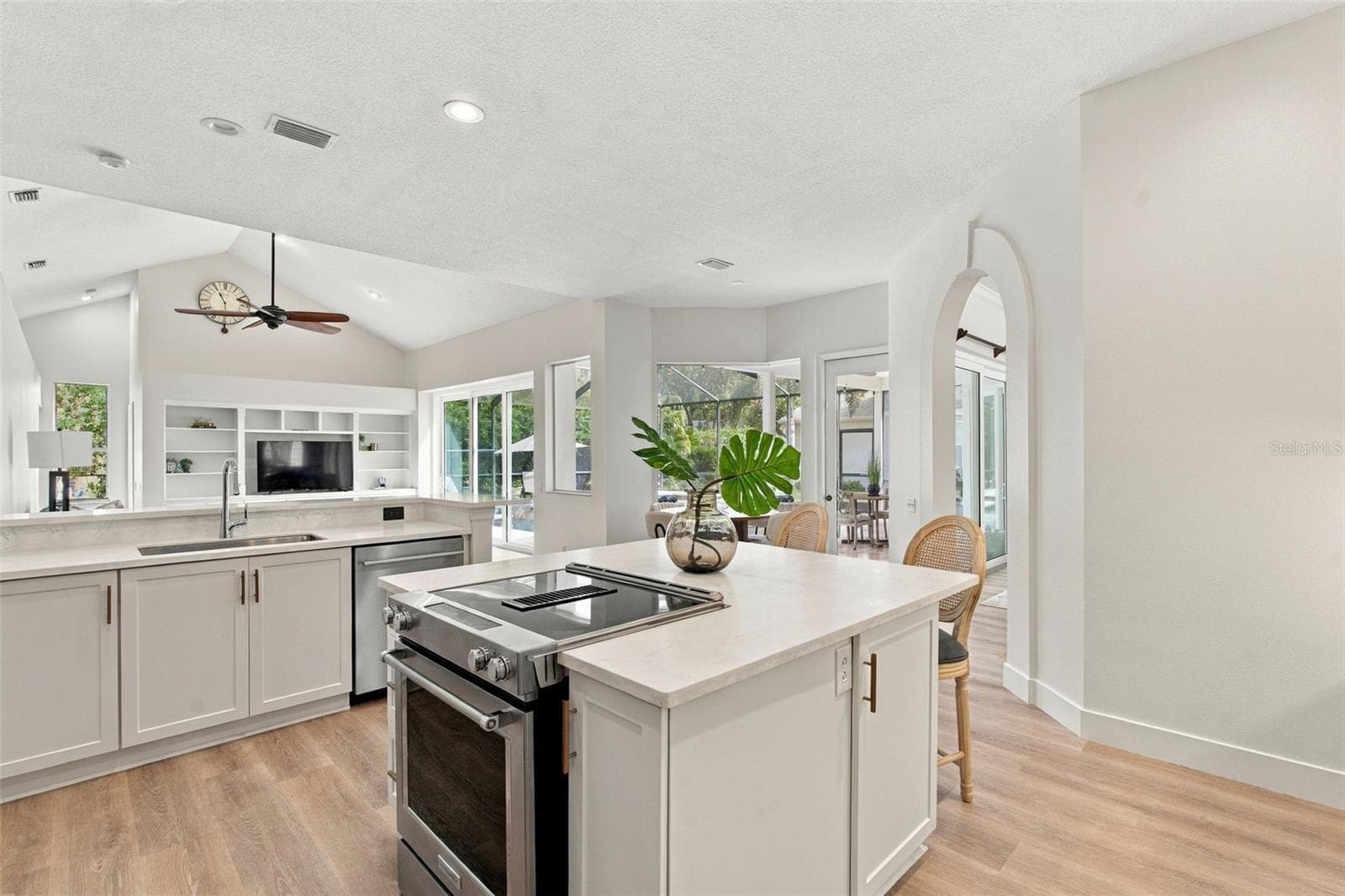 Single Family Residence at 3553 FLORIAN TER, PALM HARBOR, photo 8 of 87