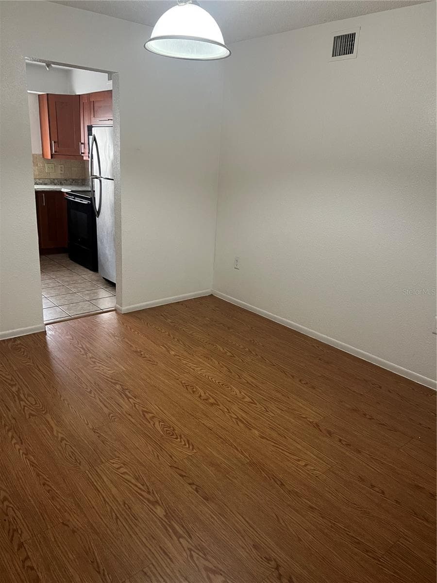 Condominium at 4265 S SEMORAN BLVD #4, ORLANDO, photo 4 of 16