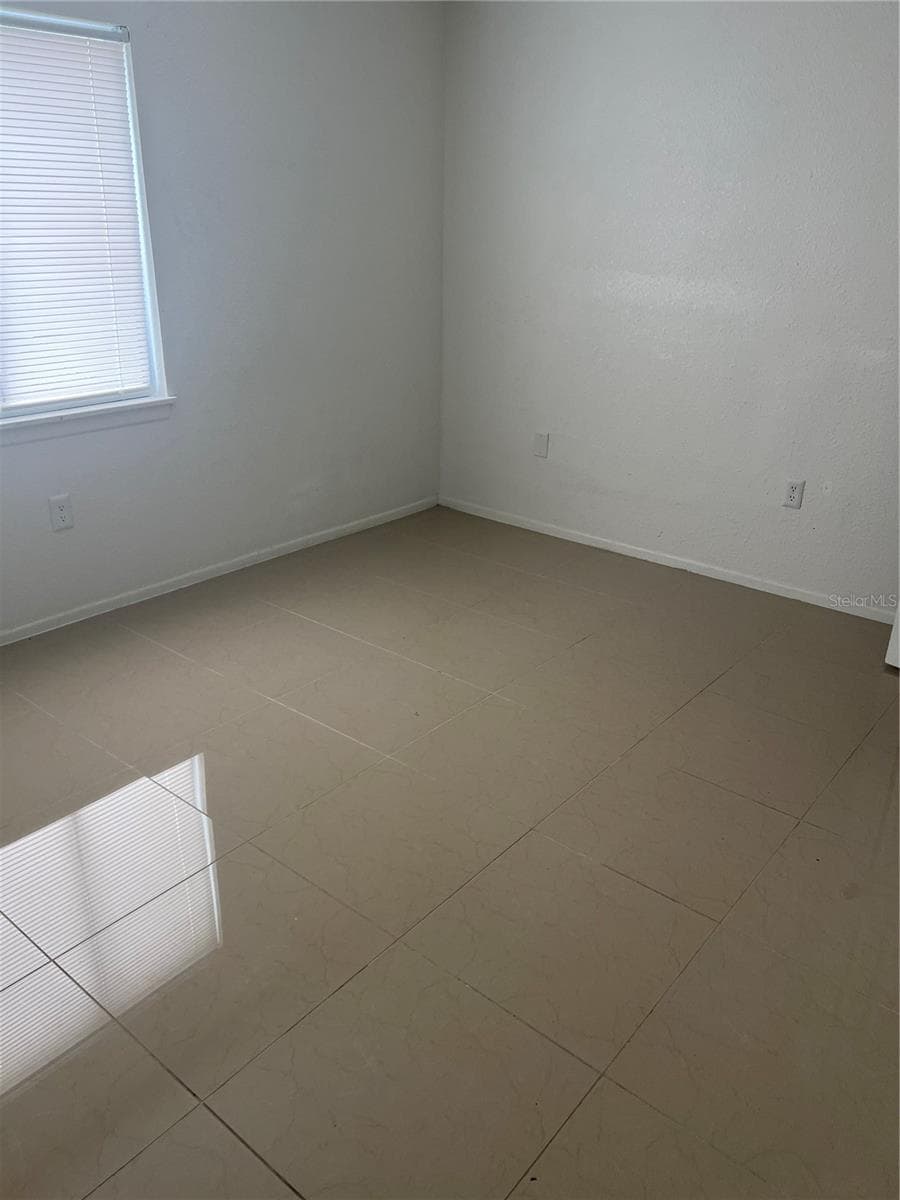 Condominium at 4265 S SEMORAN BLVD #4, ORLANDO, photo 8 of 16