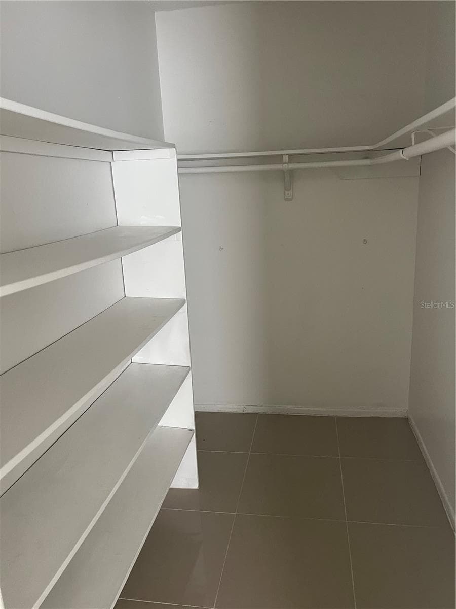 Condominium at 4265 S SEMORAN BLVD #4, ORLANDO, photo 9 of 16