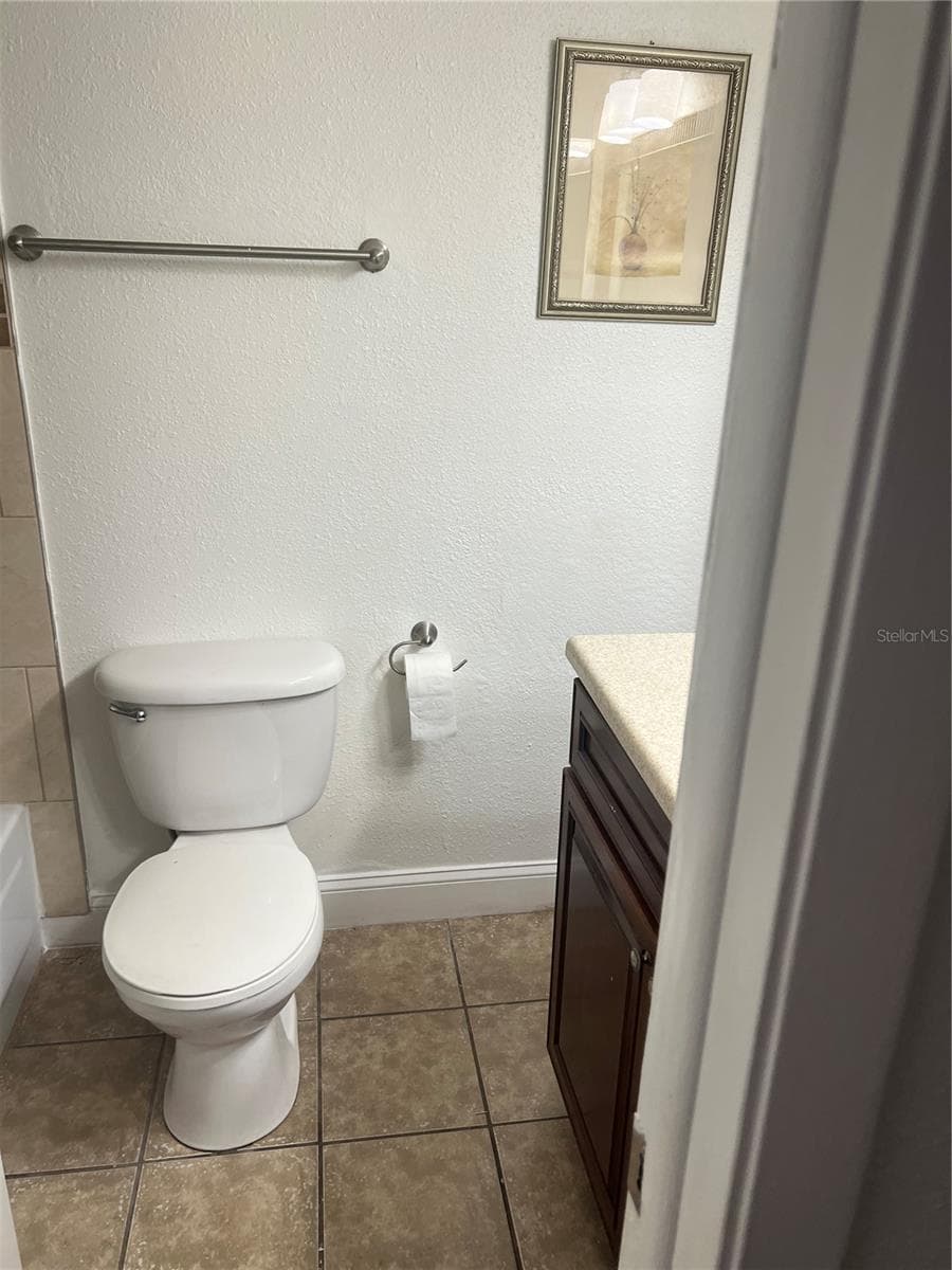 Condominium at 4265 S SEMORAN BLVD #4, ORLANDO, photo 11 of 16
