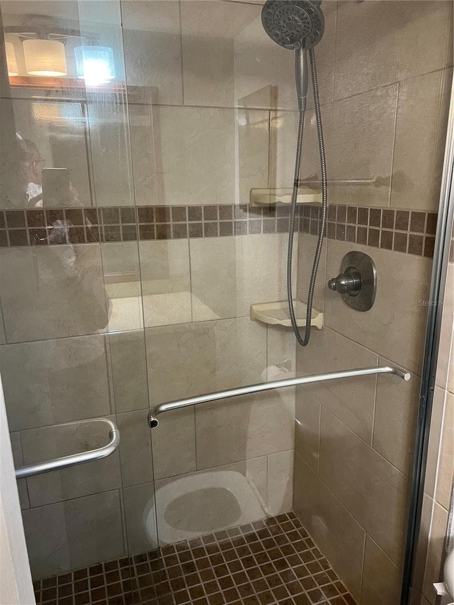 Condominium at 4265 S SEMORAN BLVD #4, ORLANDO, photo 14 of 16