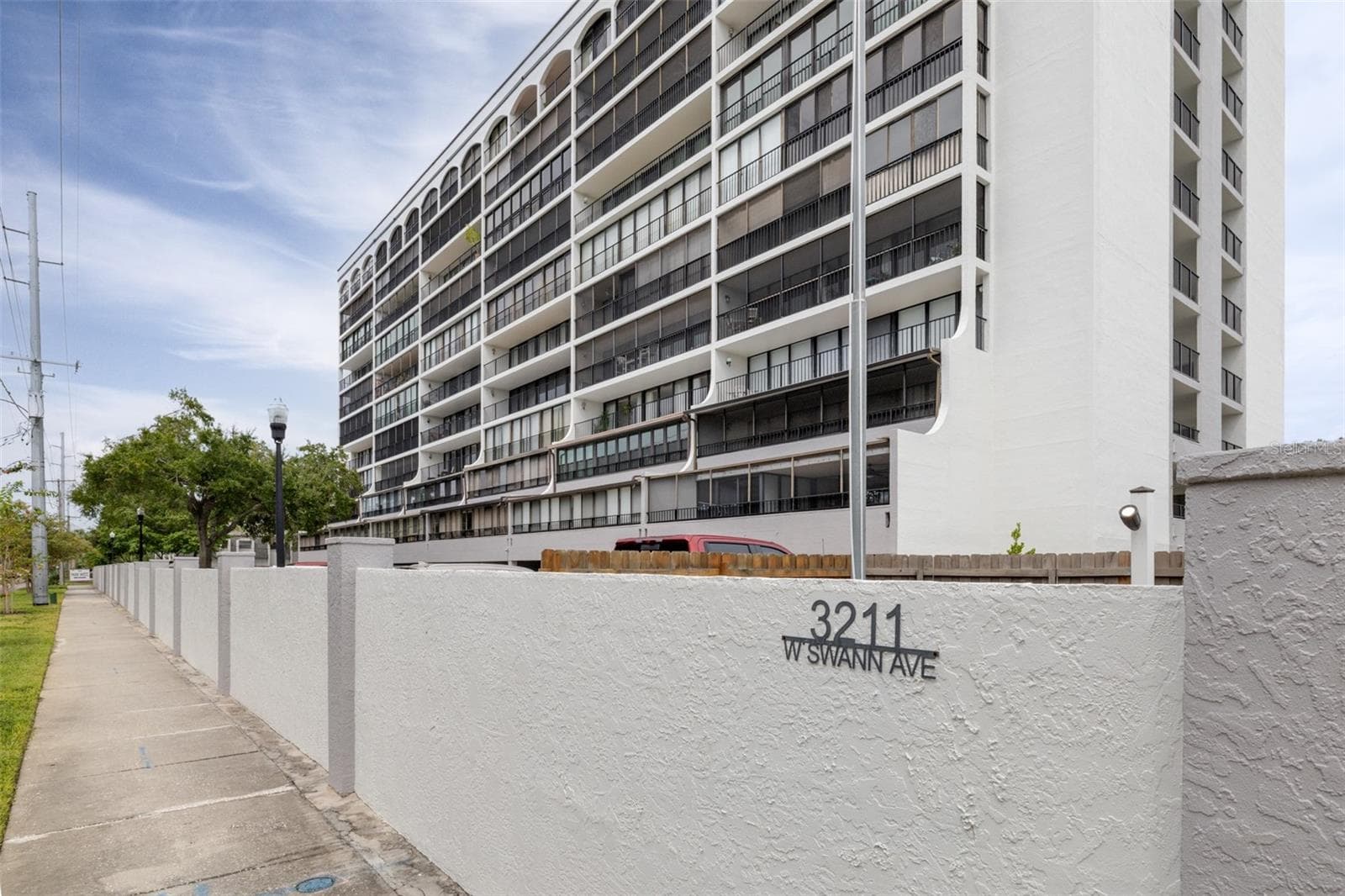 Condominium at 3211 W SWANN AVE #410, TAMPA, photo 2 of 41