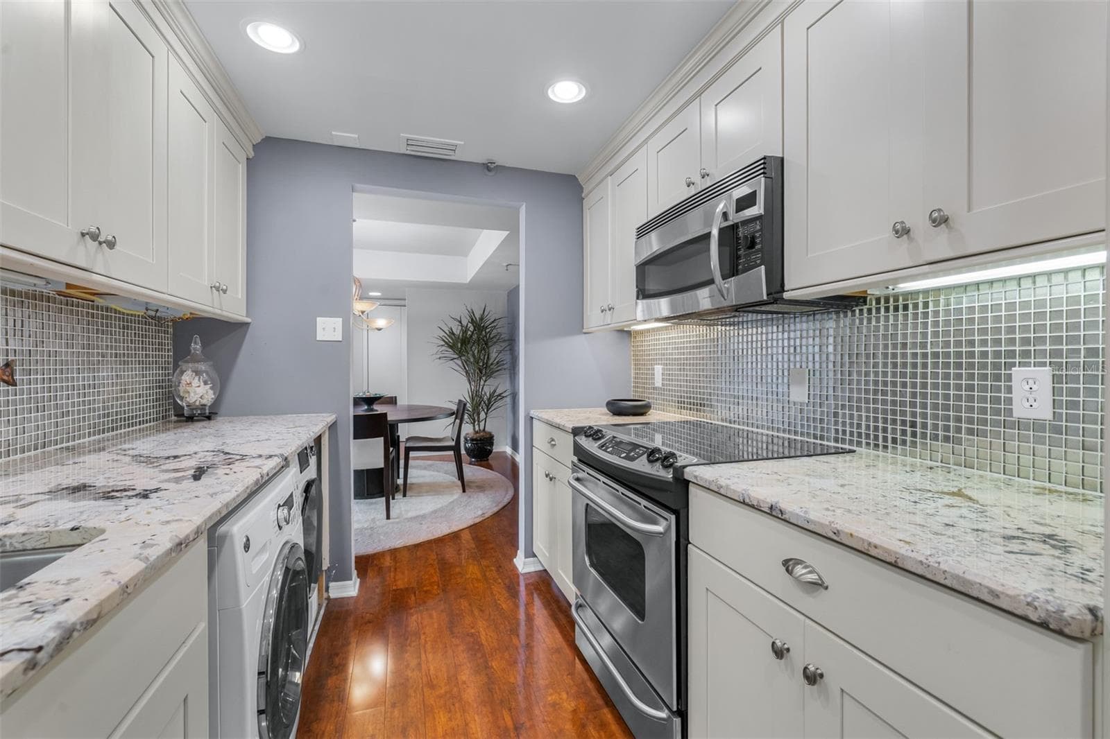Condominium at 3211 W SWANN AVE #410, TAMPA, photo 17 of 41